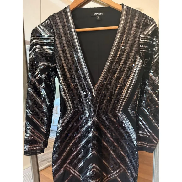 EXPRESS Black Silver Sequin Mini Dress XSP - Picture 6 of 7